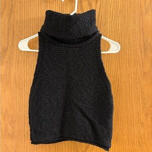 By Together Black Sleeveless Turtleneck Sweater Small